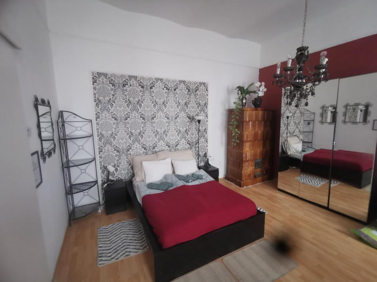 Tiborlak Apartment Budapest Bagian luar foto