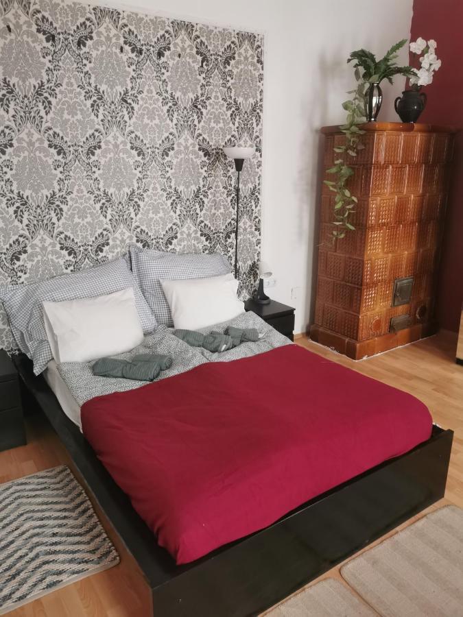 Tiborlak Apartment Budapest Bagian luar foto
